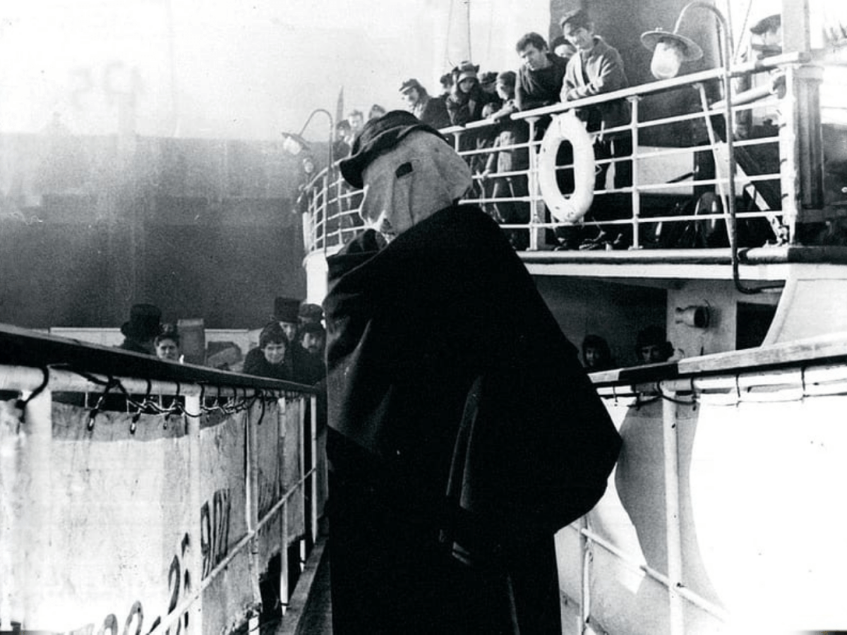‘Sentient Cogs’ – The Elephant&nbsp;Man